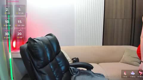 Snapshot of _shy_jenny_ chatting on 10-23-25, 01:05 Shy Jenny online show from 10-23-25, 01:05