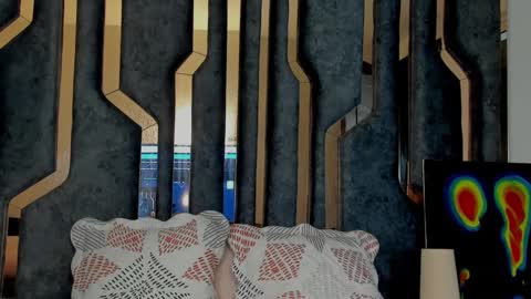 Snapshot of _silvia_vega_ chatting on 02-26-25, 12:58 _silvia_vega_ online show from 02-26-25, 12:58