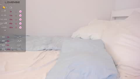 Snapshot of _snorkmaiden_ chatting on 09-11-25, 11:32 Billy online show from 09-11-25, 11:32