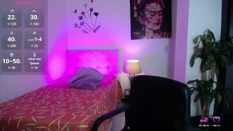 Snapshot of _sol_cute chatting on 02-27-26, 01:00 sol online show from 02-27-26, 01:00