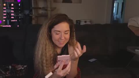 Snapshot of _sophia_grace_ chatting on 03-24-26, 05:07 SophiaGraceKnight online show from 03-24-26, 05:07