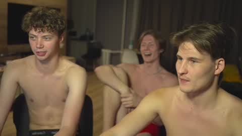 OLIVERpvt is open online show from 01-18-25, 04:10