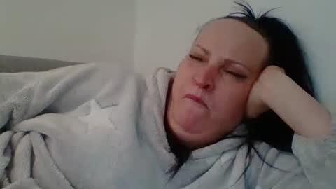 Melisa online show from 01-24-25, 04:49