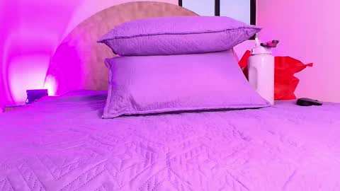 susy online show from 11-19-25, 11:54