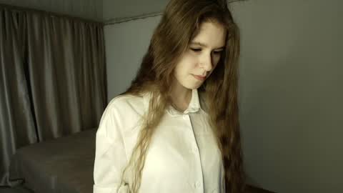 Stella Grace online show from 04-02-26, 08:23