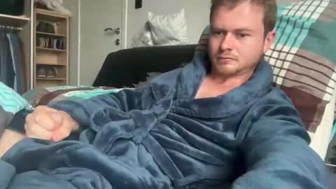 _stevie___ online show from 10-04-25, 08:56