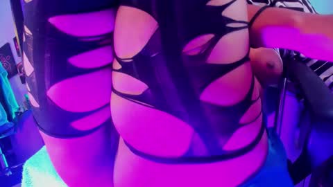 Kuromi online show from 12-18-25, 04:29