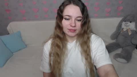 Lana online show from 02-18-25, 07:10