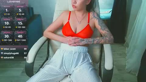 Milana   welcome to my world  online show from 03-25-26, 06:25