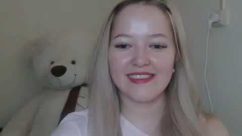 Snapshot of _sweet_smile_ chatting on 08-02-26, 12:09 _sweet_smile_ online show from 08-02-26, 12:09
