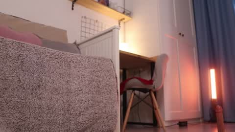 Annie online show from 01-17-25, 08:02