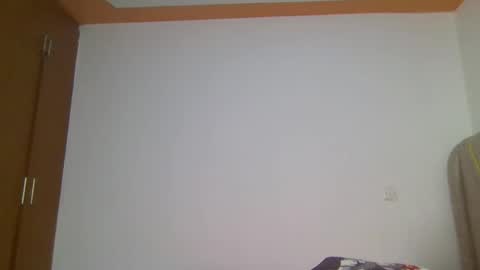 Snapshot of _tessy chatting on 02-24-26, 07:06 TESSY online show from 02-24-26, 07:06