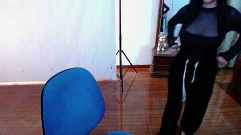 _the_dark_side_of_the_moon_ online show from 02-08-25, 05:18