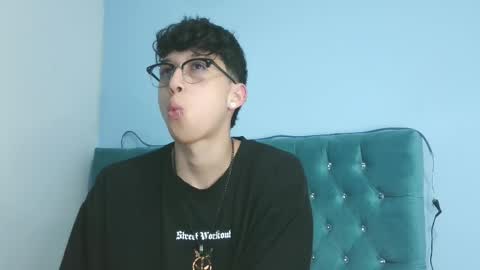 Thomas online show from 04-16-26, 02:34