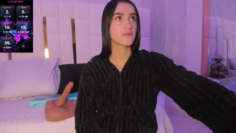 Rousse  online show from 01-21-25, 05:09