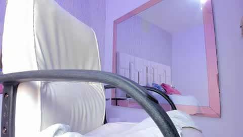 Rousse  online show from 10-04-25, 07:01