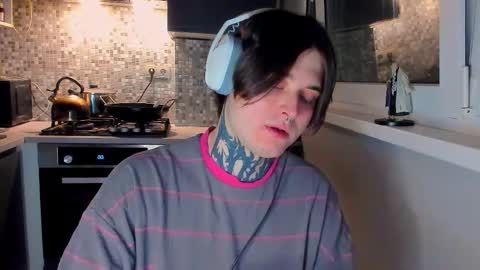 _torfin_ online show from 02-23-26, 10:18