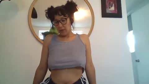 _tutti_frutti_ online show from 06-02-26, 09:17