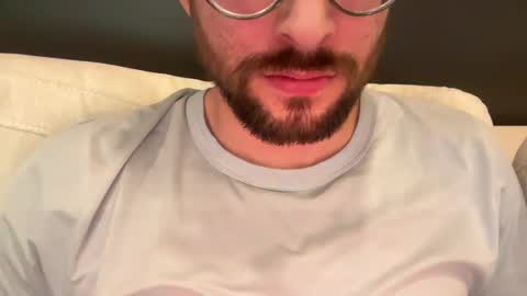 Snapshot of _ur_happy_meal chatting on 12-30-24, 05:15 DJ online show from 12-30-24, 05:15