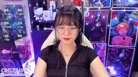 Snapshot of _urcutekitty chatting on 01-13-25, 08:26 online show from 01-13-25, 08:26