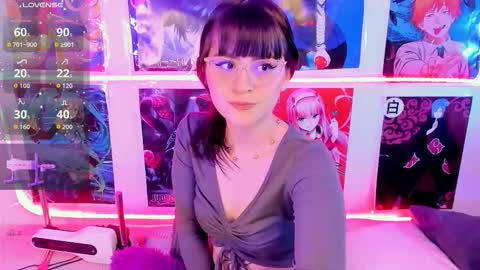 Snapshot of _urcutekitty chatting on 11-20-25, 02:56 online show from 11-20-25, 02:56