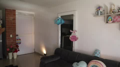 Anastasia Vahos online show from 04-15-26, 05:20