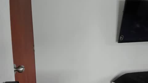 _valentina_69 online show from 01-07-26, 10:56