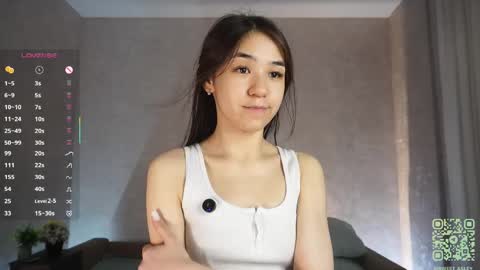 Viola online show from 05-23-26, 05:06