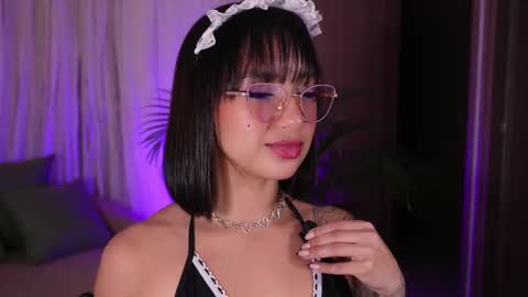 Snapshot of _victoria_florez chatting on 09-12-25, 12:44 VICTORIA online show from 09-12-25, 12:44