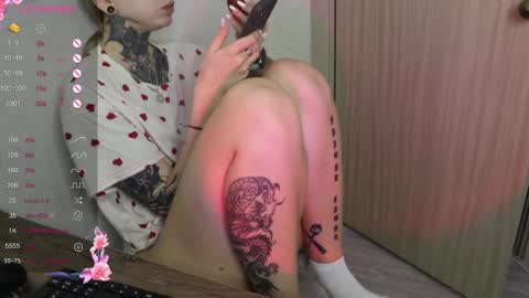 Alis online show from 01-31-25, 04:48