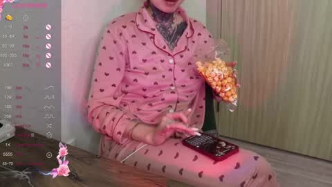 Alis online show from 02-06-25, 08:34