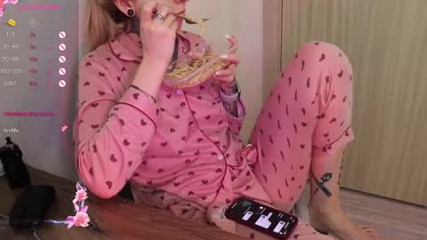 Alis online show from 02-08-25, 02:16