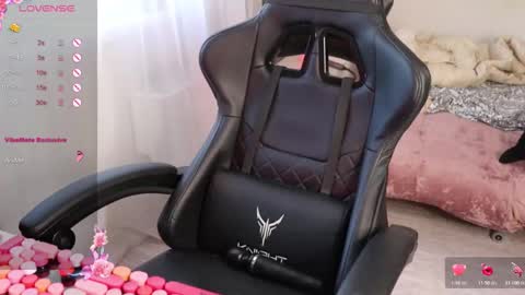 Alis online show from 10-06-25, 04:43