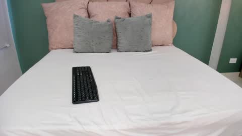  Vix  online show from 12-06-24, 03:55