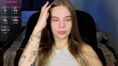 Snapshot of _wednesday_addams_ chatting on 10-15-25, 09:20 Vera online show from 10-15-25, 09:20