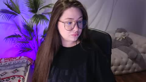 Snapshot of _wendy_evans_ chatting on 06-20-26, 04:59 Wendy online show from 06-20-26, 04:59