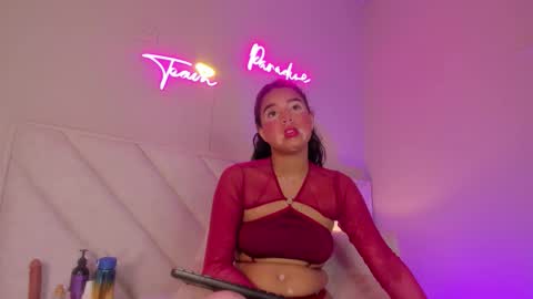 Snapshot of _wendy_x chatting on 11-03-25, 11:33 _wendy_x online show from 11-03-25, 11:33