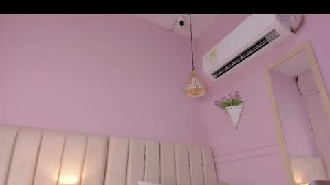 Snapshot of _wendy_x chatting on 07-15-26, 11:48 _wendy_x online show from 07-15-26, 11:48