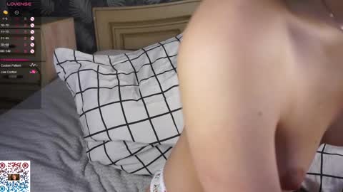 Snapshot of _wicked_game chatting on 02-21-25, 10:17 Anna online show from 02-21-25, 10:17