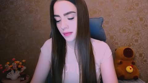 Alisa online show from 09-14-25, 01:43