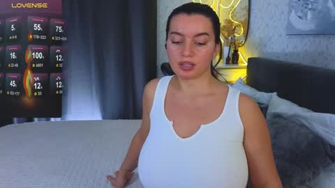 Snapshot of _your_sweetdream chatting on 02-06-25, 11:21 Jasmine online show from 02-06-25, 11:21