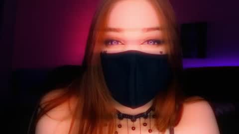 Snapshot of _yourwetdreams_ chatting on 07-06-26, 01:19 Roxy online show from 07-06-26, 01:19