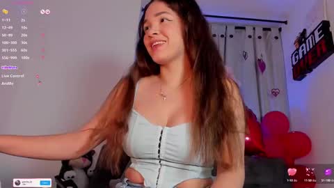 zelline online show from 02-16-25, 03:47