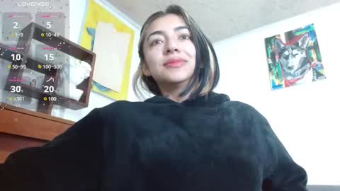 Snapshot of _zoebakers chatting on 12-10-24, 11:54 Zoe online show from 12-10-24, 11:54