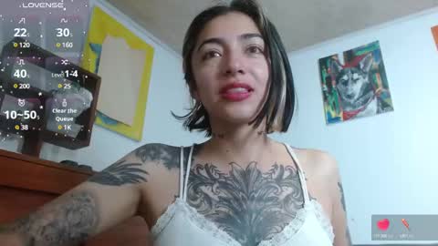 Snapshot of _zoebakers chatting on 01-23-25, 10:22 Zoe online show from 01-23-25, 10:22