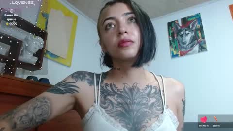 Snapshot of _zoebakers chatting on 01-29-25, 09:44 Zoe online show from 01-29-25, 09:44