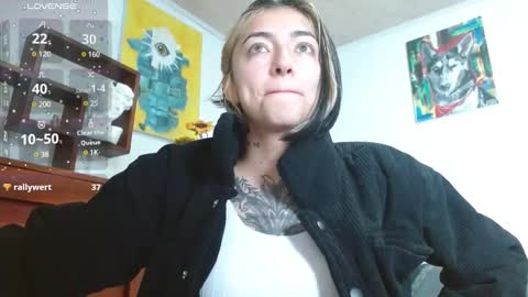 Snapshot of _zoebakers chatting on 02-19-25, 09:50 Zoe online show from 02-19-25, 09:50