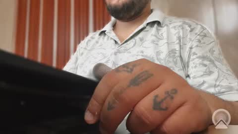 Sleepy owl online show from 09-30-25, 08:08