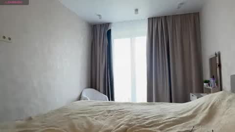 Snapshot of a__enigma chatting on 09-27-25, 09:03 online show from 09-27-25, 09:03