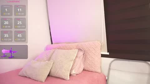 Alexandra  online show from 03-10-25, 09:10